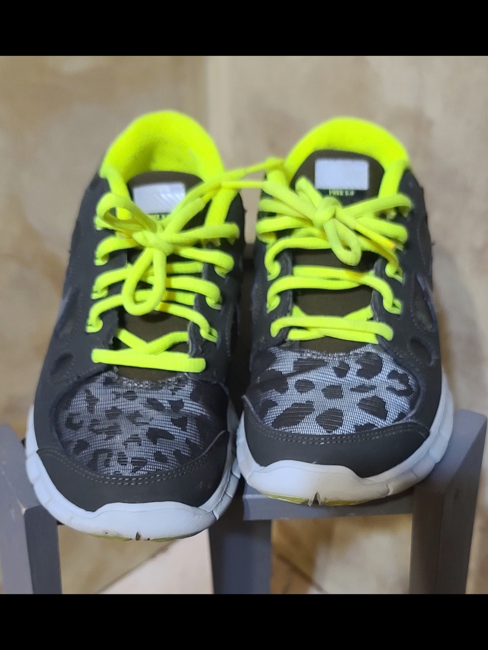 Nike Free 5.0 Shield GS Running Shoe Kids 6Y